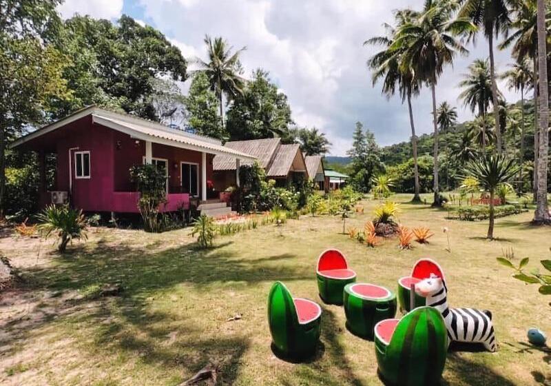 酒店 Lee Red House