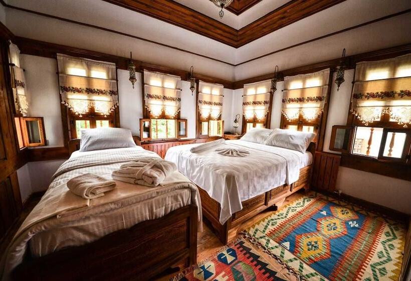 فندق Mehmet Emin Efendi Konagi