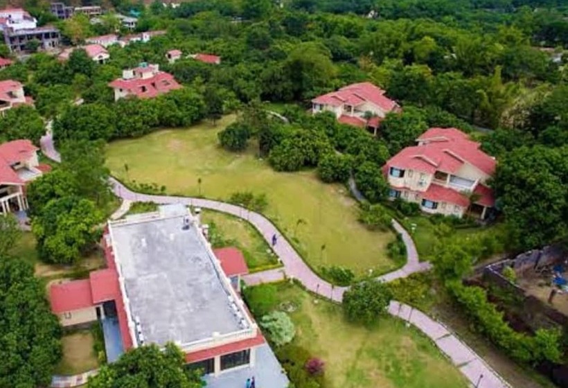 בית מלון כפרי Nadiya Parao Resort, Corbett