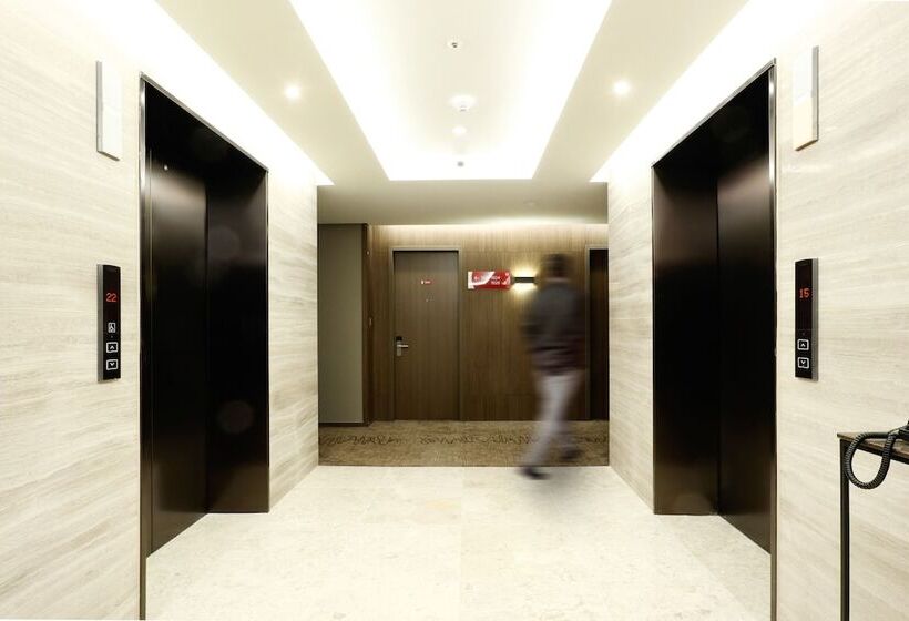 هتل Ramada Encore By Wyndham Busan Station