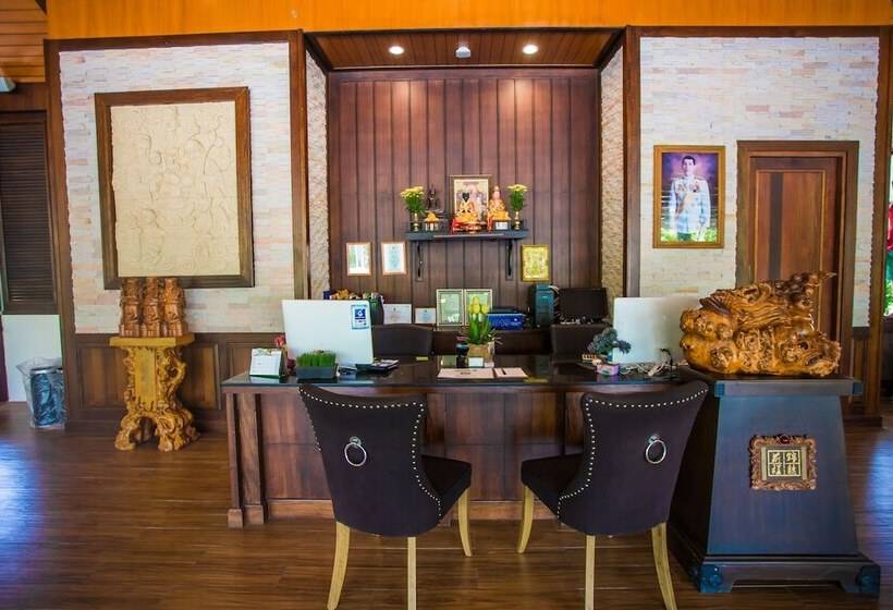 בית מלון כפרי Rnana Grand