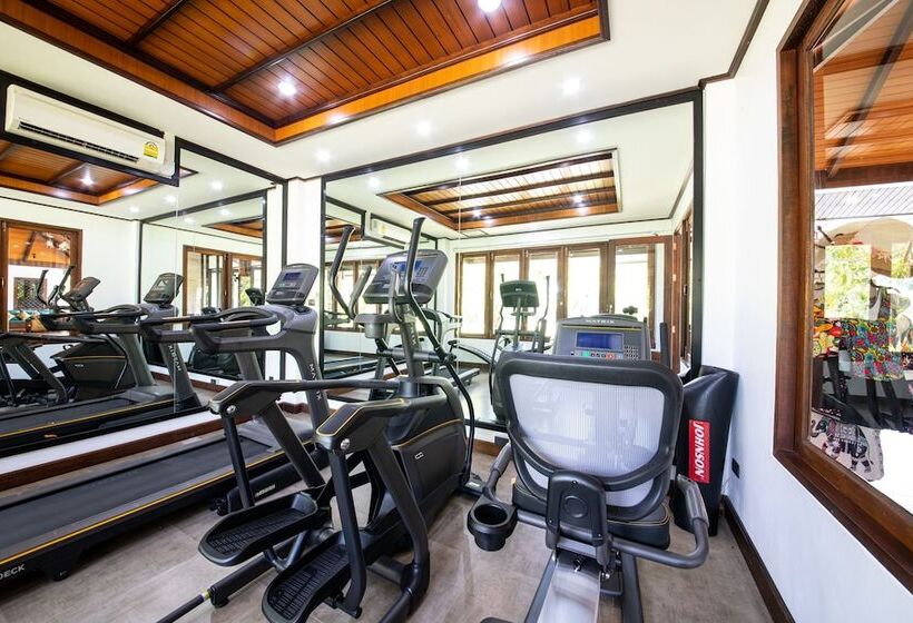 בית מלון כפרי Rnana Grand