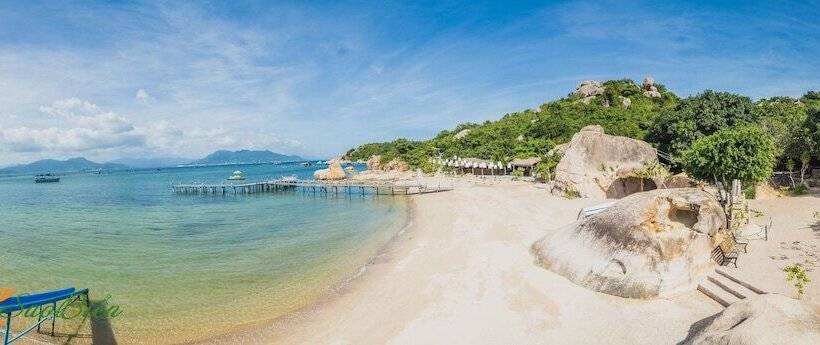 هتل Sao Bien Cam Ranh