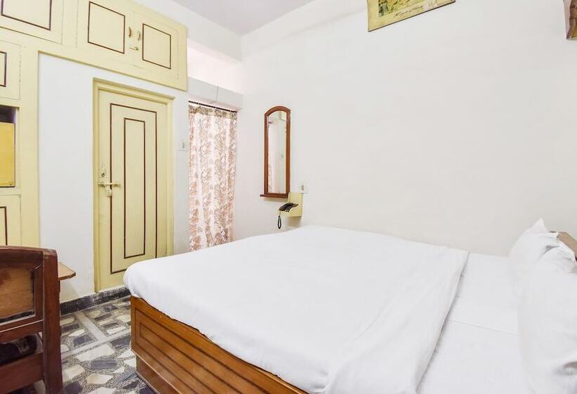 בית מלון כפרי Spot On 47388 Dutta Guest House