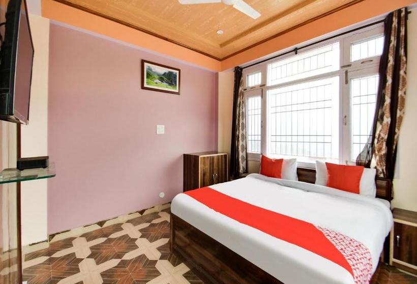 فندق The Pine Stay By Oyo Rooms