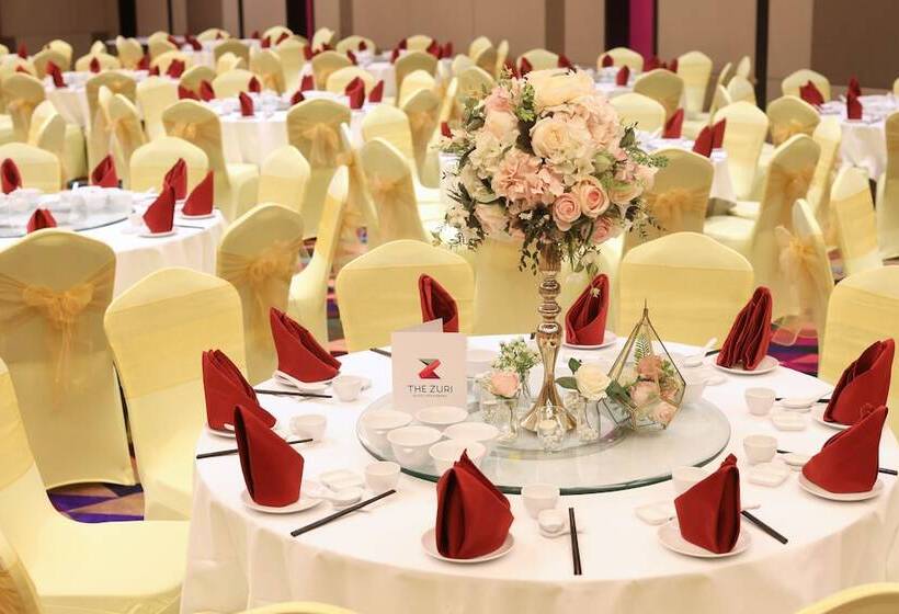 ホテル The Zuri Dumai