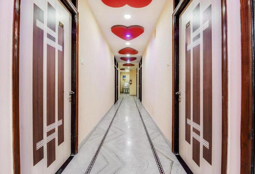 Отель O Tulsi Palace