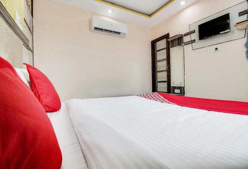 Отель O Tulsi Palace