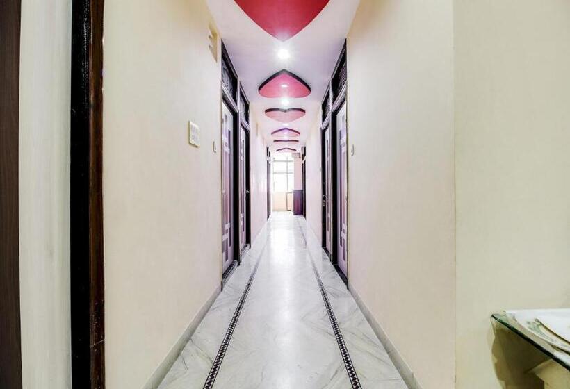 Отель O Tulsi Palace