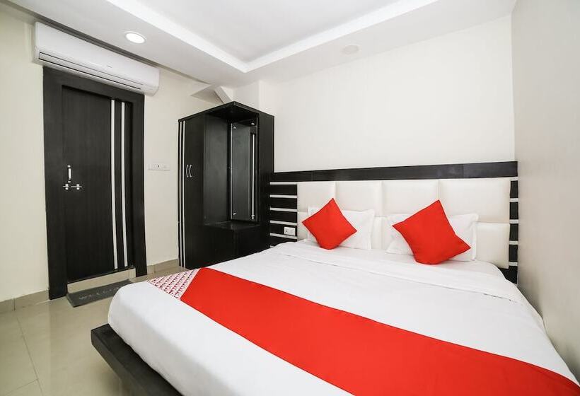 호텔 Veer Bhumi Palace By Oyo Rooms