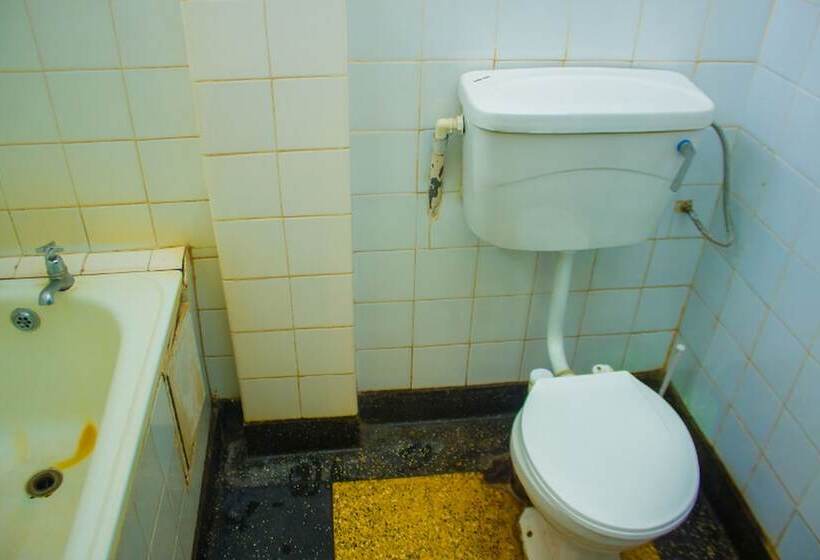 هتل Ymca Conference And Training Center