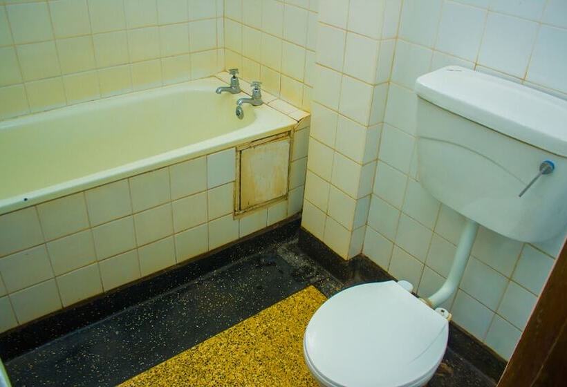 هتل Ymca Conference And Training Center