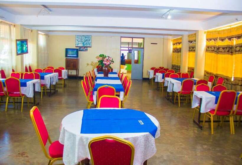 هتل Ymca Conference And Training Center