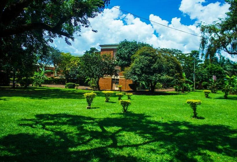 هتل Ymca Conference And Training Center