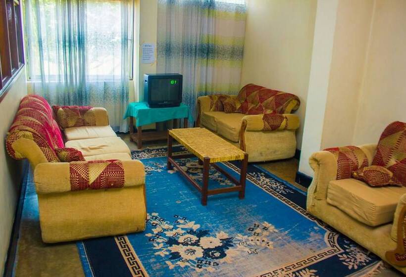 هتل Ymca Conference And Training Center