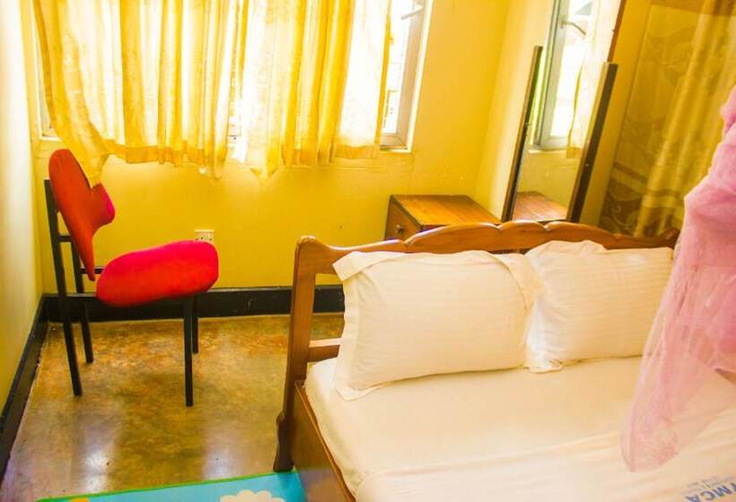 هتل Ymca Conference And Training Center