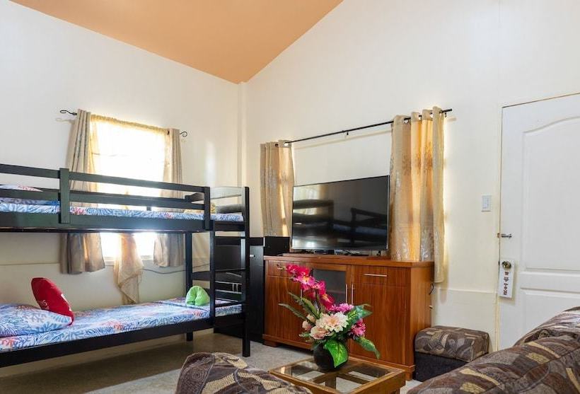 호텔 Zen Rooms Ice Bear Inn Panglao