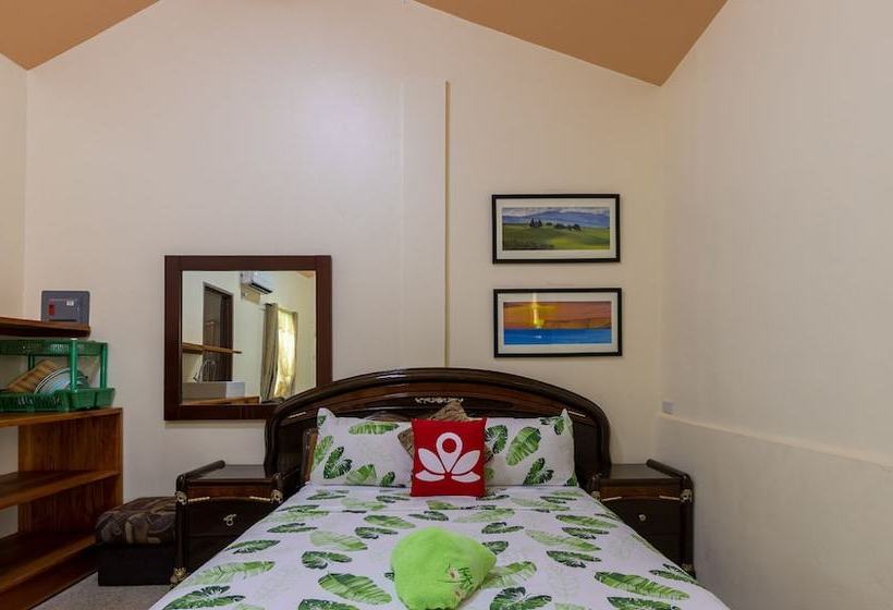 호텔 Zen Rooms Ice Bear Inn Panglao