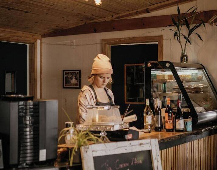 فندق على الطريق Nordet