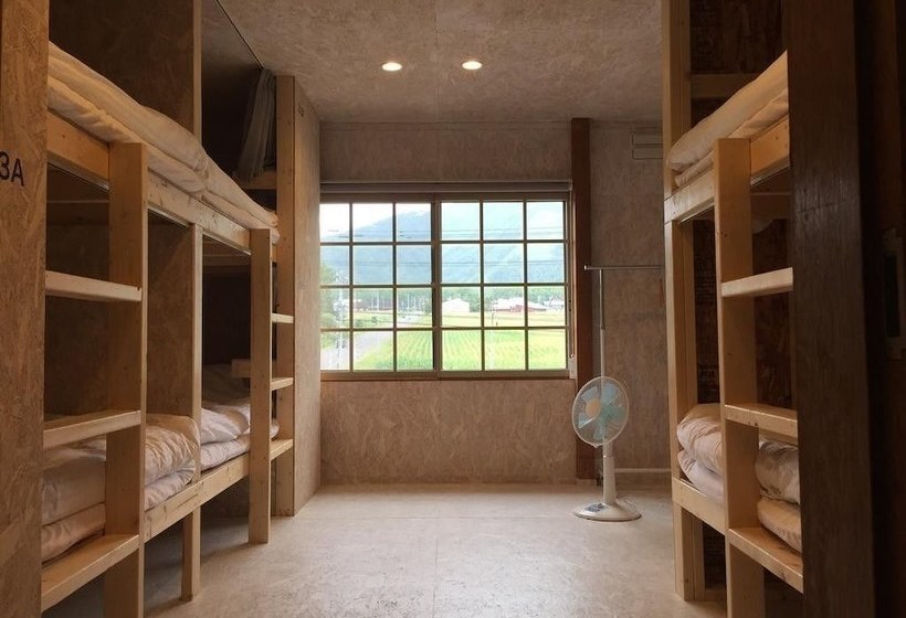 ペンション Niseko Nature Center   Hostel