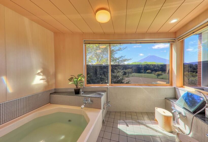 膳宿费 Silver Spray Yamanakako