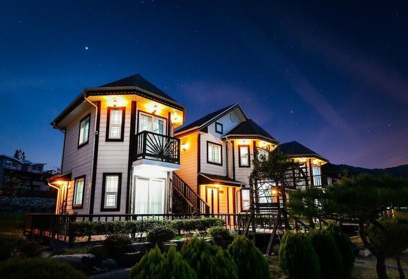 Samcheok Duelkkot Pension