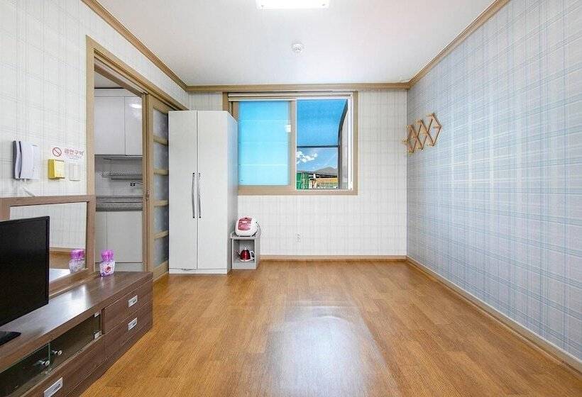 Samcheok Eoulim Pension