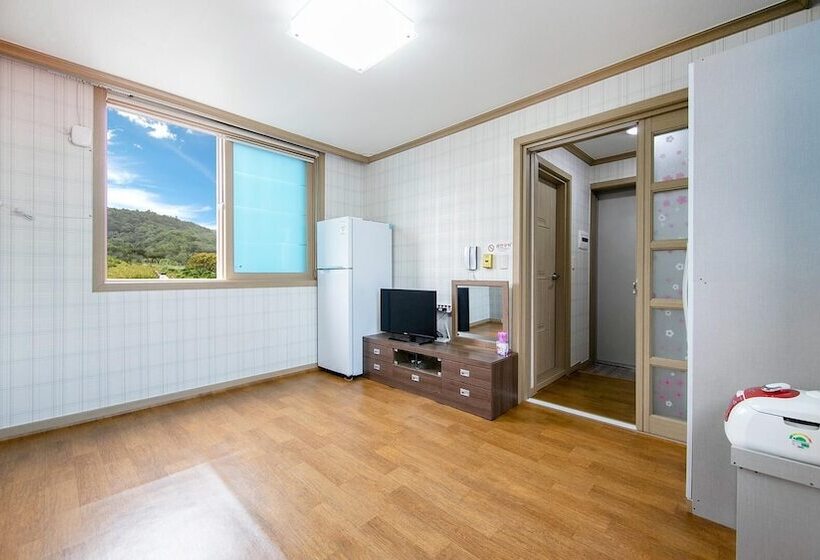 Samcheok Eoulim Pension