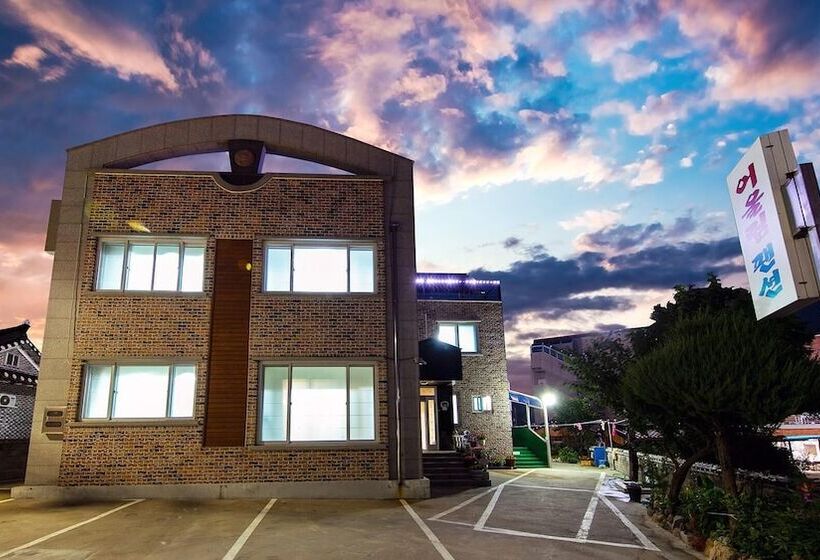 Samcheok Eoulim Pension