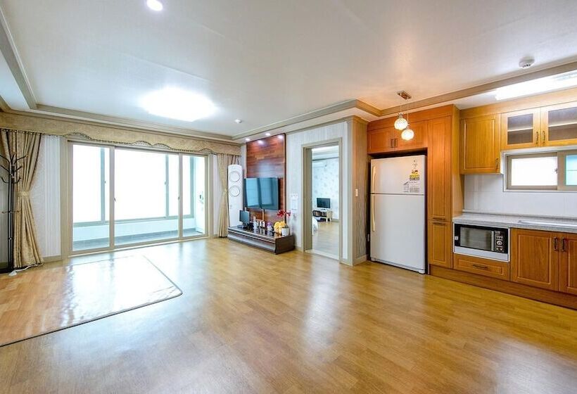 Samcheok Eoulim Pension