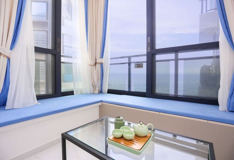Seacliff Apartment