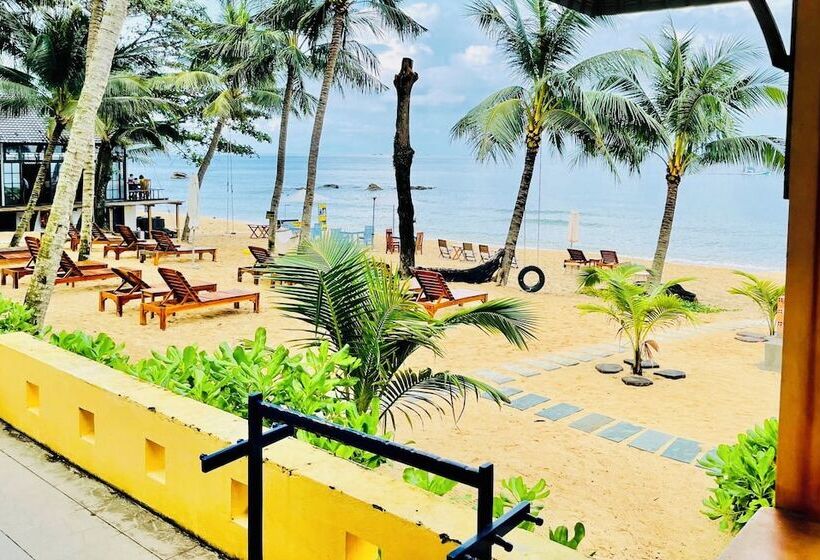 Vida Loca Sunset Beach Resort