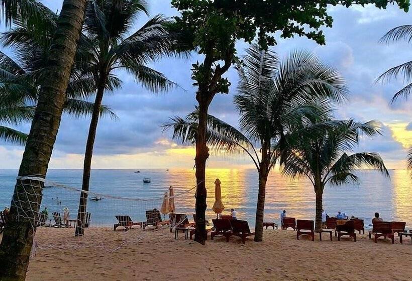 Vida Loca Sunset Beach Resort