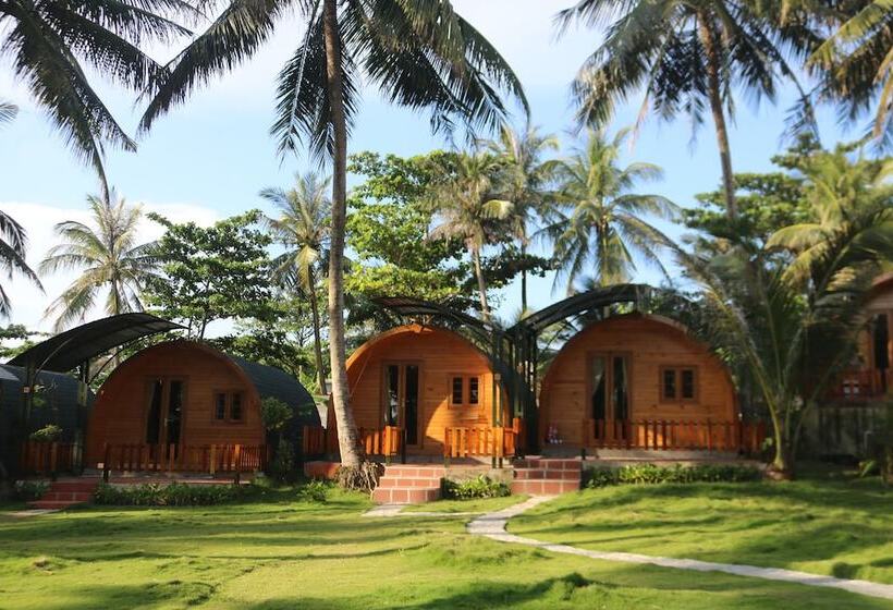 Vida Loca Sunset Beach Resort