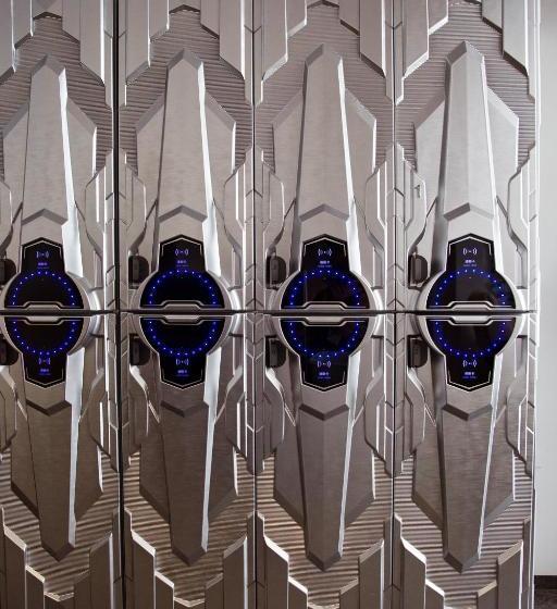 هتل کپسول Puffin Nest Capsule Hostel