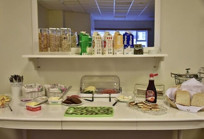 هتل کپسول Puffin Nest Capsule Hostel