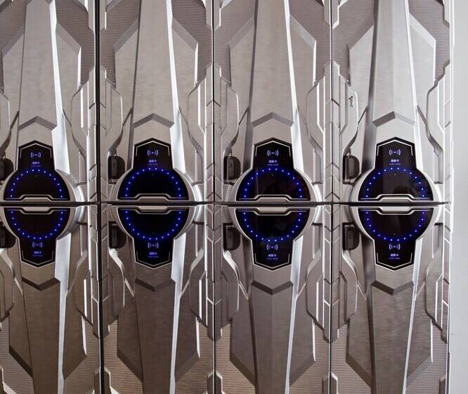 هتل کپسول Puffin Nest Capsule Hostel