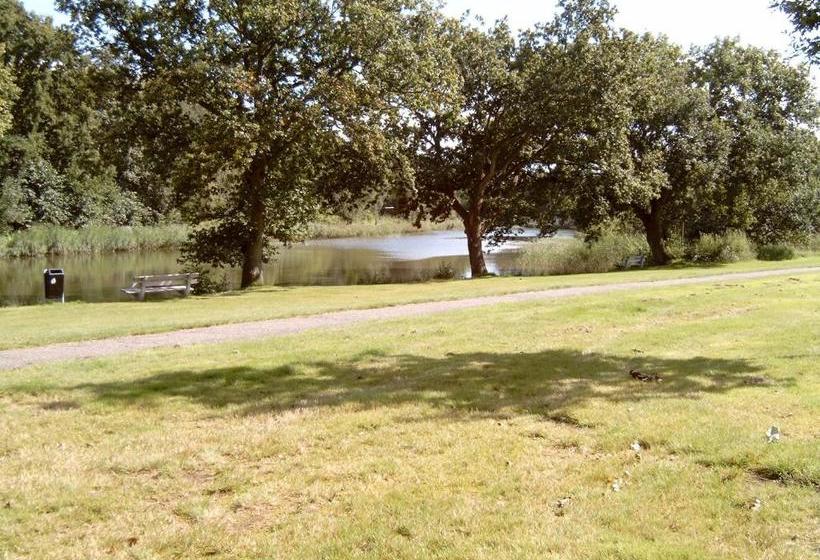 호텔 De Vriezerbrug