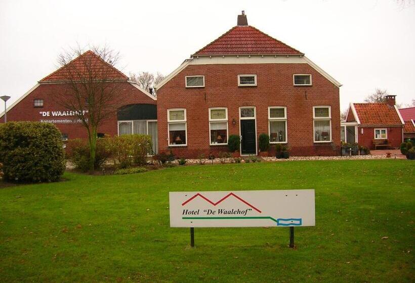 호텔 De Waalehof