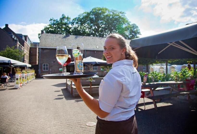 هتل Herberg De Brabantse Kluis