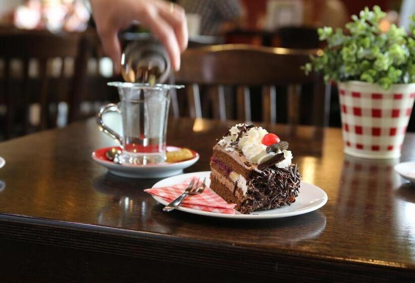 هتل Herberg De Brabantse Kluis