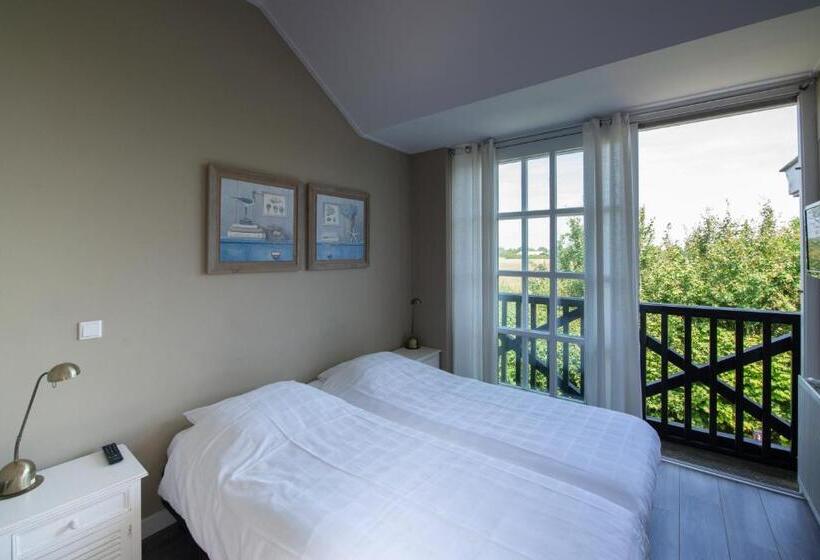 ホテル Hof Van Renesse