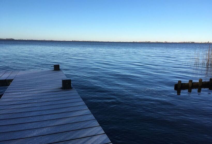 住宿加早餐  Mid83