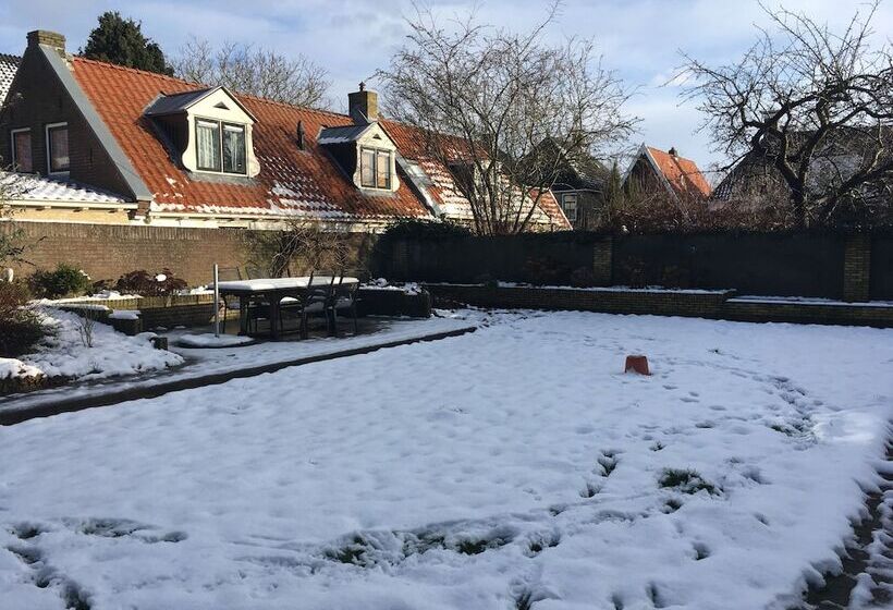 住宿加早餐  Mid83