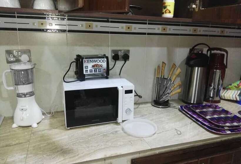 Mtango House Sakina   Hostel