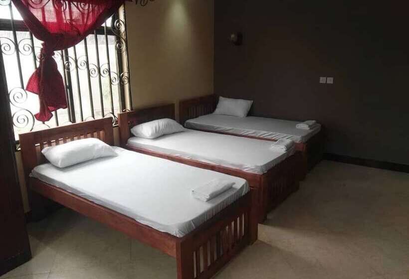 Mtango House Sakina   Hostel