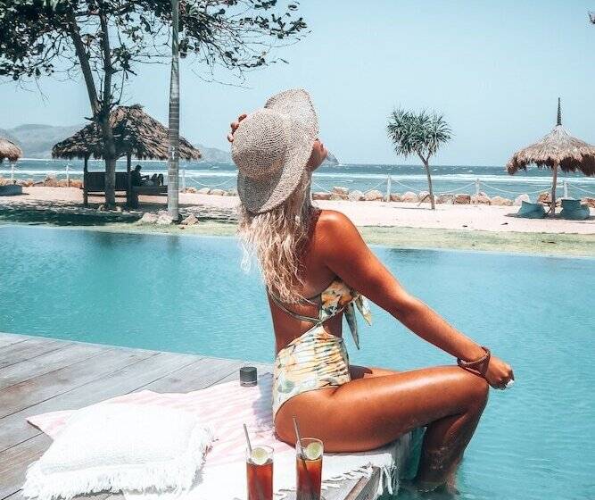 مبيت وإفطار Segara Lombok Beach Resort