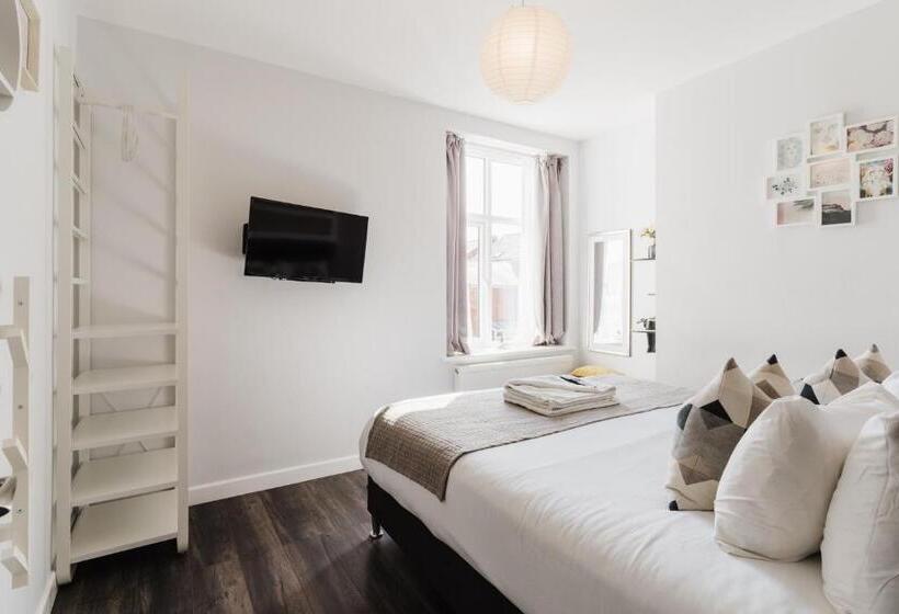 Design Suites Lytham