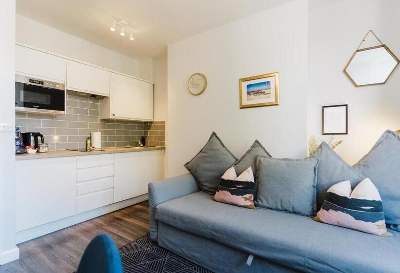 Design Suites Lytham