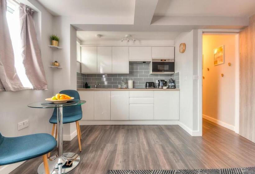 Design Suites Lytham